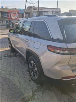 جيب جراند شيروكي